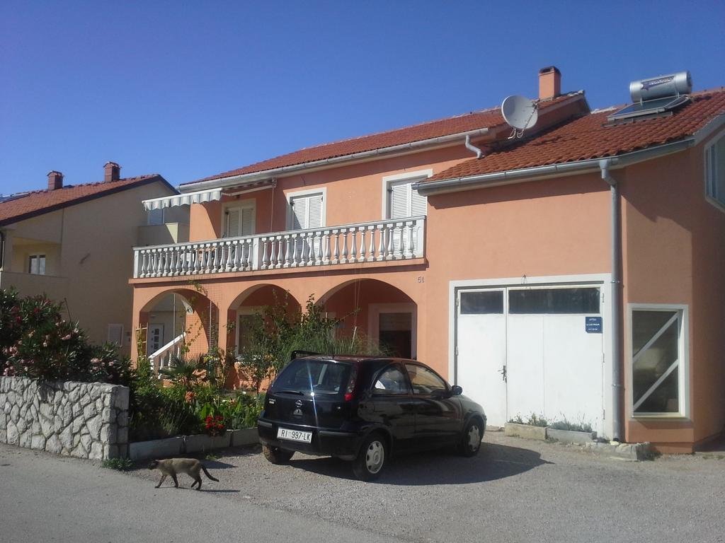 Apartments Matic Omišalj Camera foto